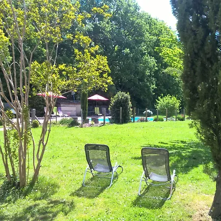 Oda ve Kahvaltı La Forestiere